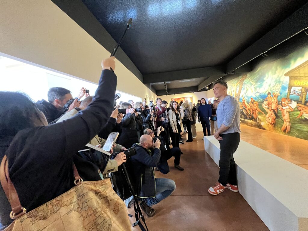 Mostra fotografica di David LaChapelle,Fulmini, Salone degli Incanti Trieste, foto dell’inaugurazione di Laura Poretti Rizman